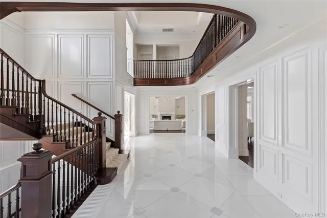 a view of entryway and hall