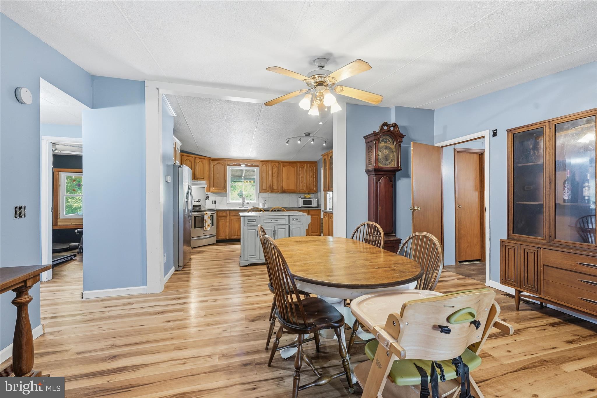 14316 Tower Road Smithsburg, MD 21783 - Photo 13 of 49 Dining Room