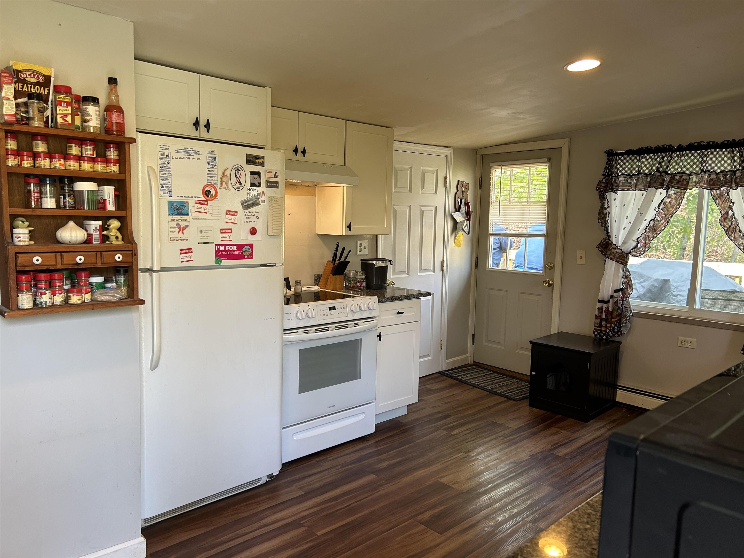 49 Prospect Street Jaffrey, NH 03452 - Photo 15 of 34