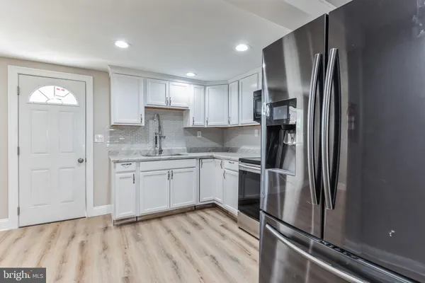 $1,600 | 614 Minor Street, Reading, PA 19602