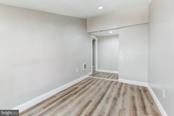 $1,600 | 614 Minor Street, Reading, PA 19602