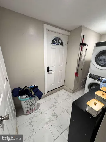 $1,700 | 614 Minor Street, Reading, PA 19602