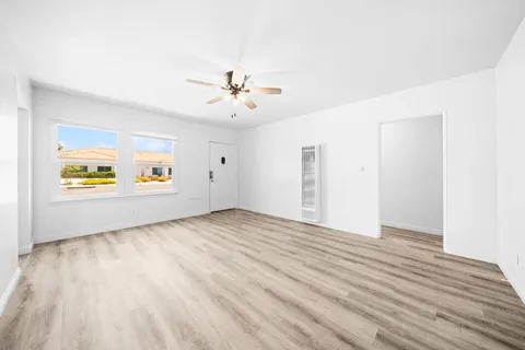 $429,000 | 503 East Latham Avenue, Hemet, CA 92543