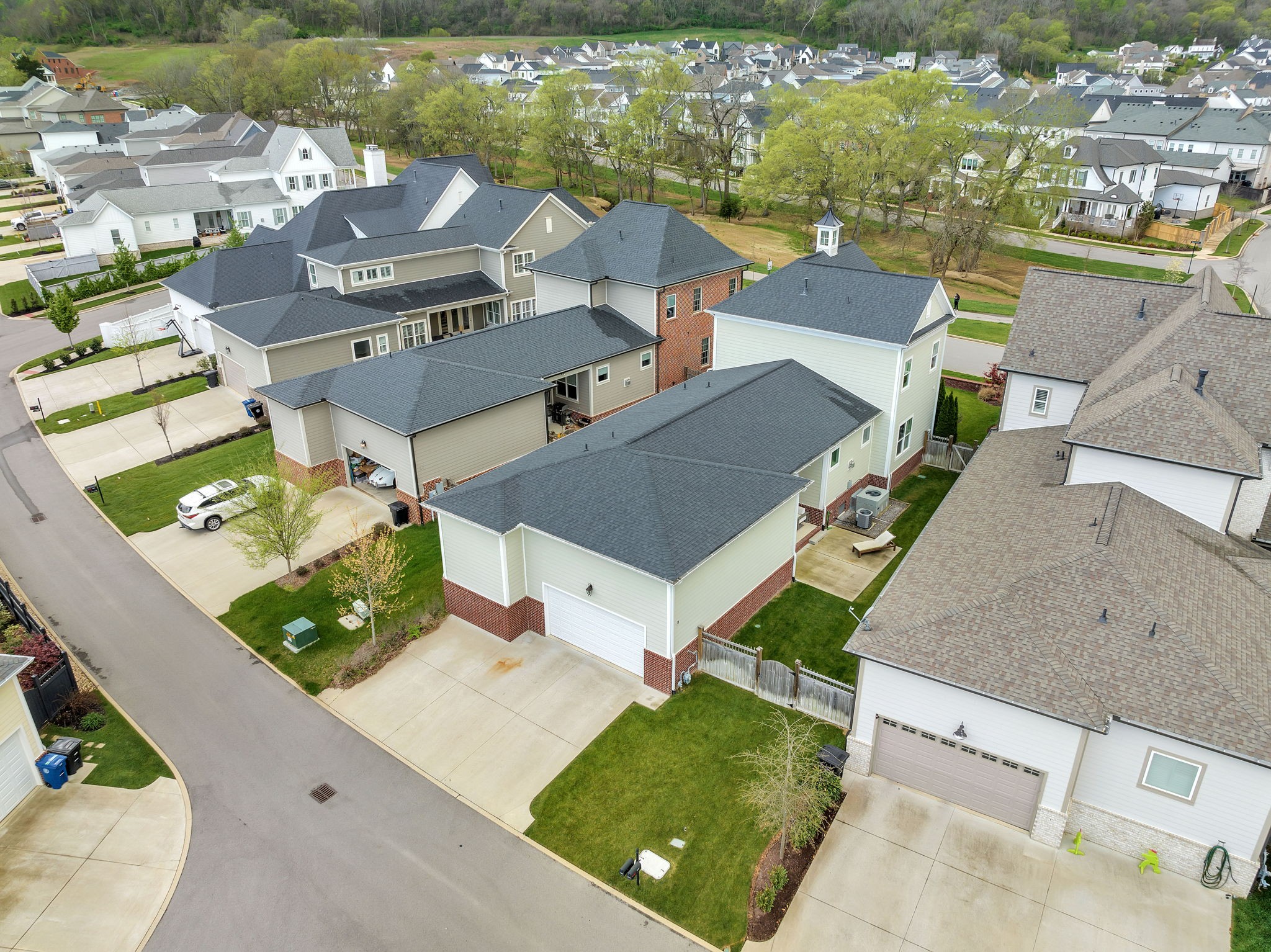 1606 Eliot Road Franklin, TN 37064 - Photo 34 of 49 an aerial view of a house with outdoor space