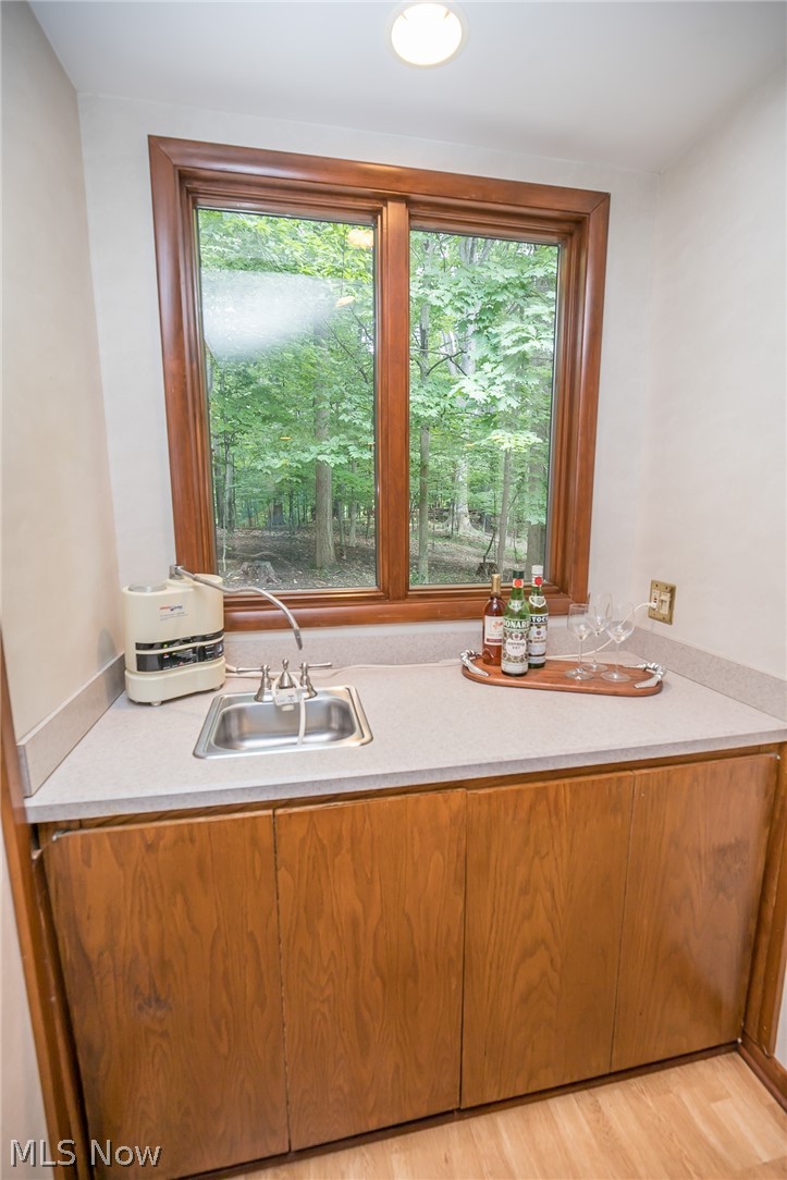 16820 Woodleaf Road Strongsville, OH 44136 - Photo 18 of 35 Gallery Image 18