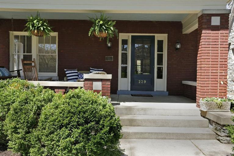 229 Woodspoint Road Lexington, KY 40502 - Photo 3 of 30 Photo 3