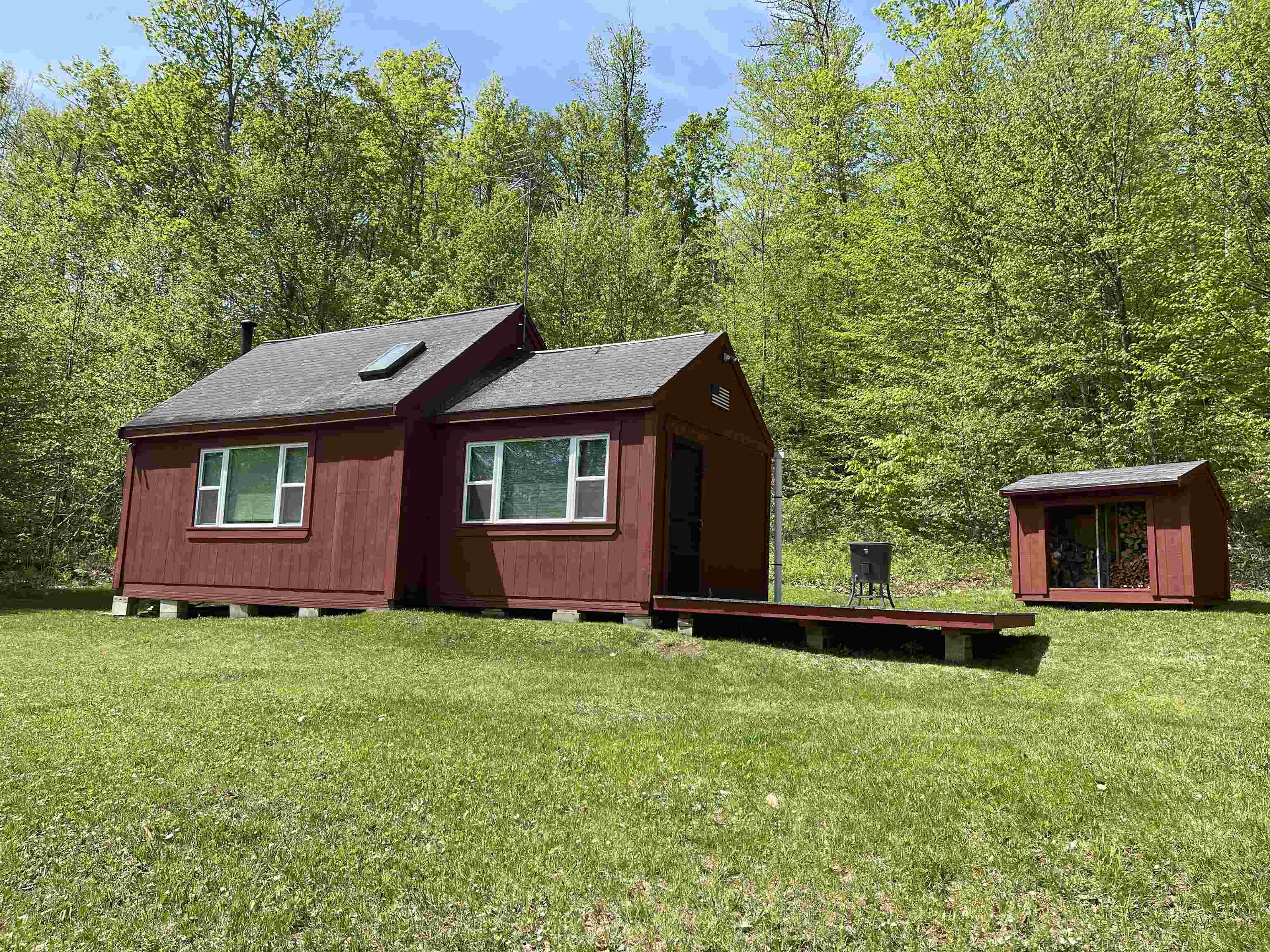991 Old Post Road Bradford, VT 05033 - Photo 3 of 13