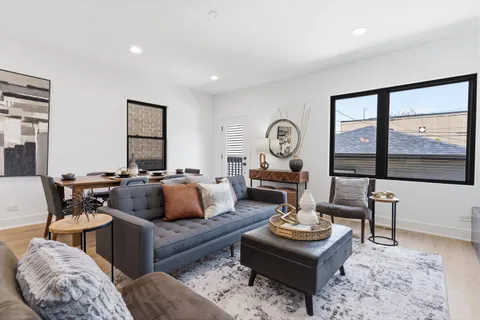 $1,399,000 | 2044 West Superior Street, Chicago, IL 60612