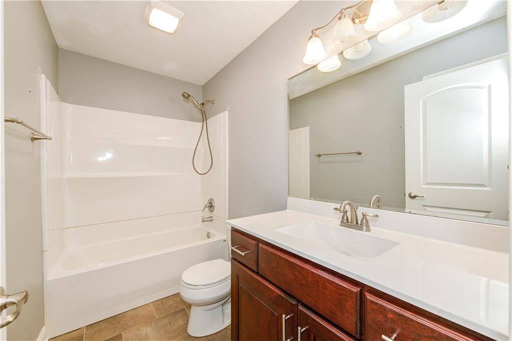 5686 Hall Road Plainfield, IN 46168 - Photo 27 of 39 Gallery Image 27