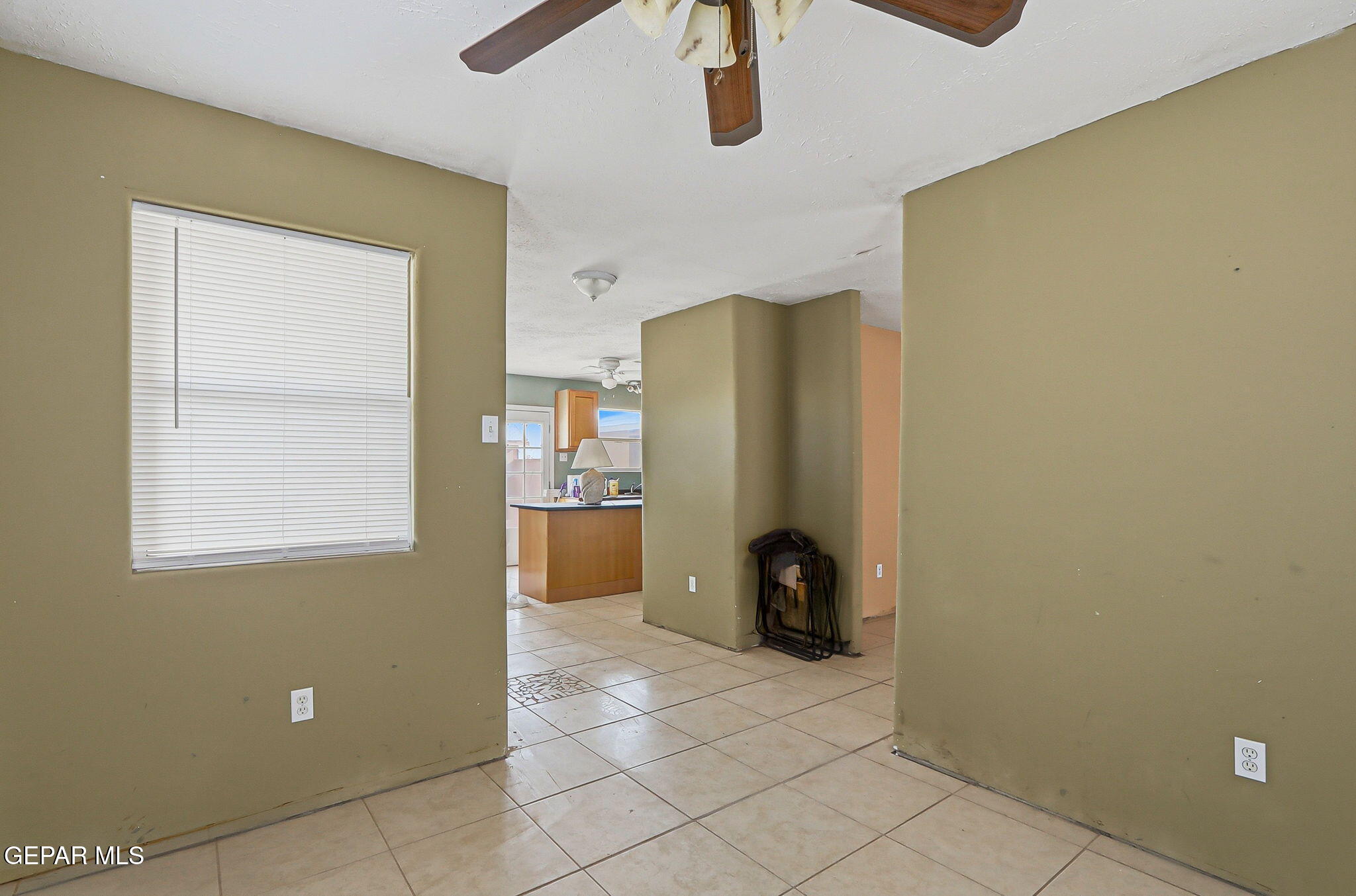 14424 Sam Hawken Road El Paso, TX 79938 - Photo 8 of 51 27-web-or-mls-IMG_1603