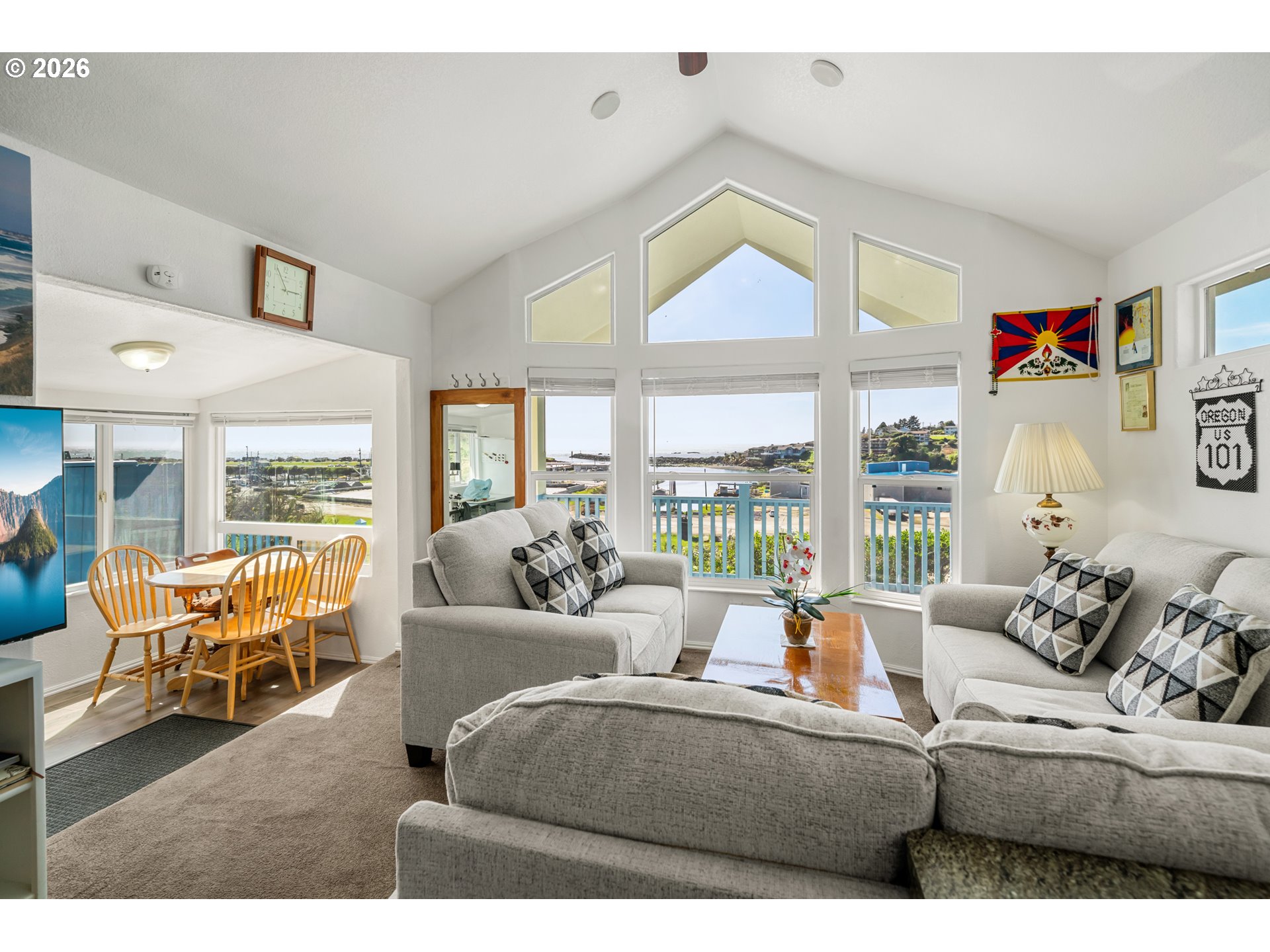 16219 Lower Harbor Road Brookings, OR 97415 - Photo 5 of 24