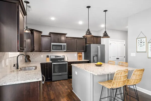 $2,700 | 1607 Ellie Piper Circle, Clarksville, TN 37043