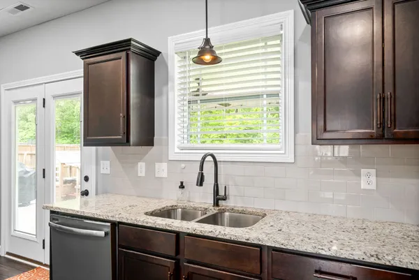 $2,700 | 1607 Ellie Piper Circle, Clarksville, TN 37043