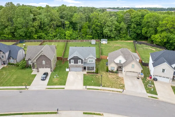 $2,700 | 1607 Ellie Piper Circle, Clarksville, TN 37043