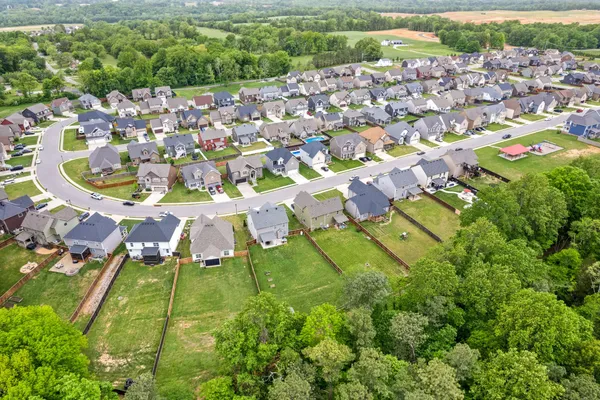 $2,700 | 1607 Ellie Piper Circle, Clarksville, TN 37043