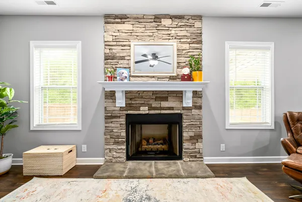 $2,700 | 1607 Ellie Piper Circle, Clarksville, TN 37043