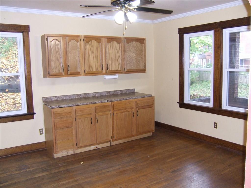 156 Richbarn Road Pittsburgh, PA 15212 - Photo 12 of 24 Gallery Image 12