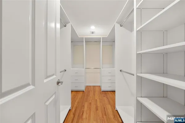 $1,650,000 | 137 6th Street, Cresskill, NJ 07626