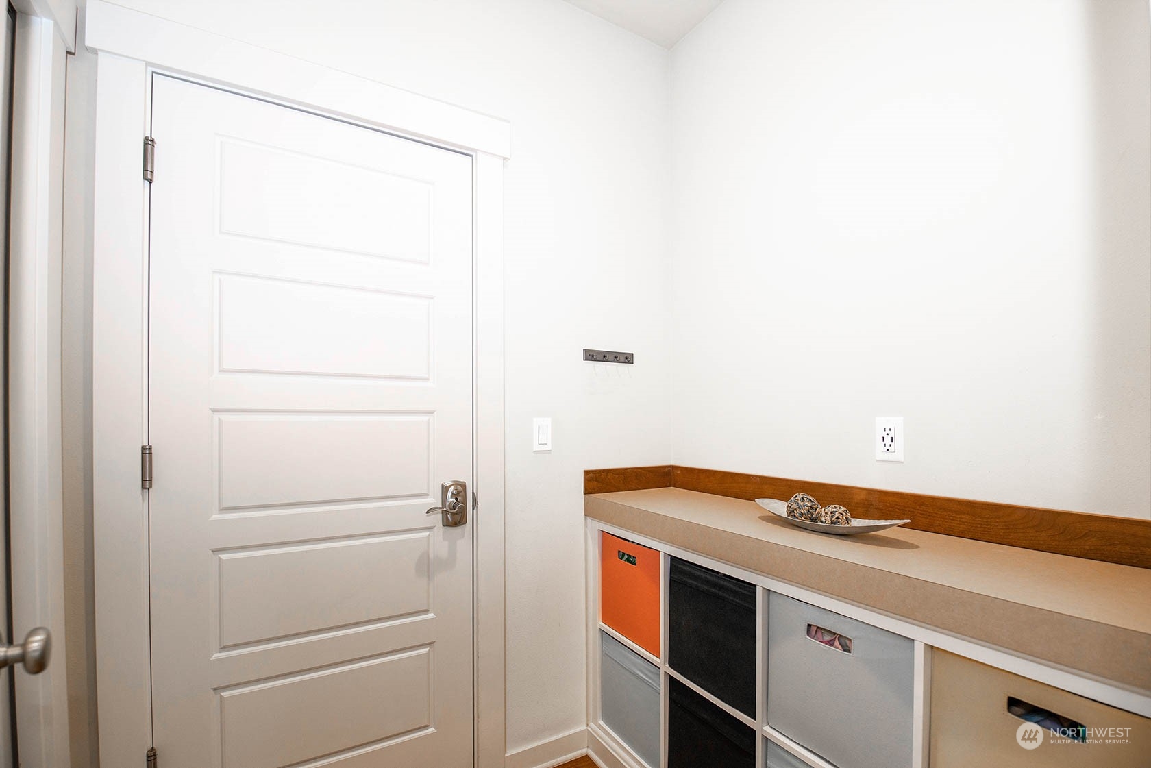 21127 35th Drive Southeast Bothell, WA 98021 - Photo 19 of 40 a utility room with dryer and washer