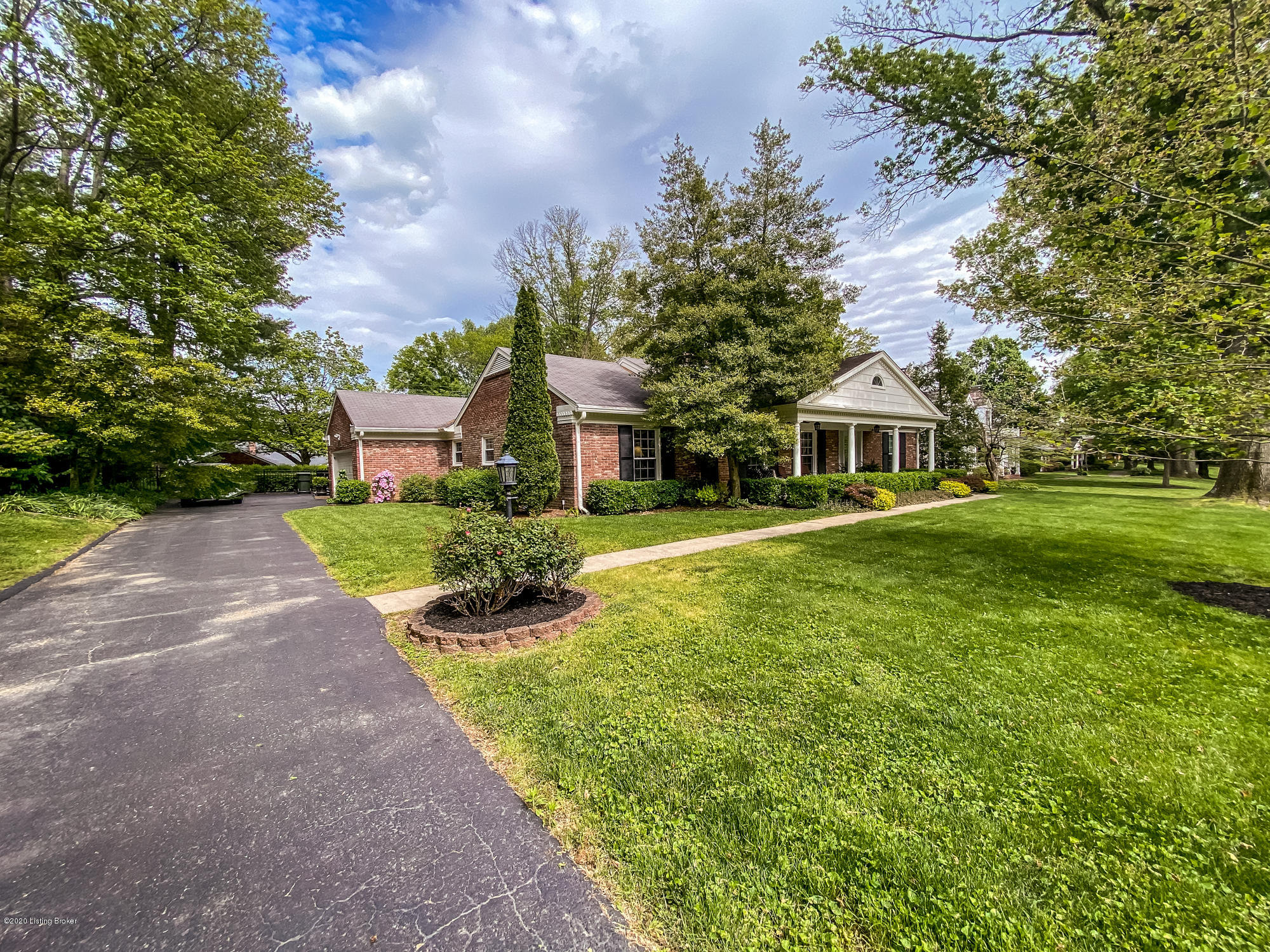 2309 Merrick Road Louisville, KY 40207 - Photo 47 of 50 044-2309-44