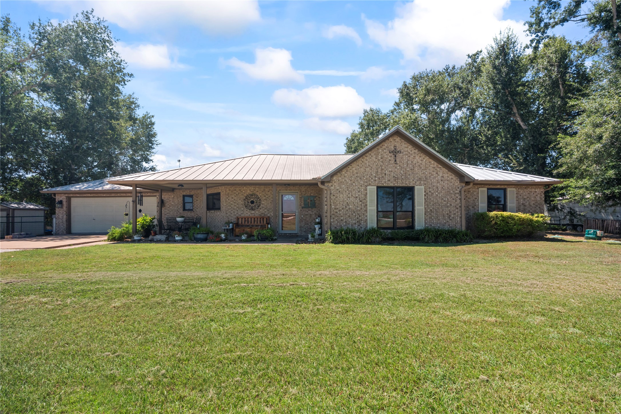38973 Addie Gee Road Hempstead, TX 77445 - Photo 1 of 44 Gallery Image 1