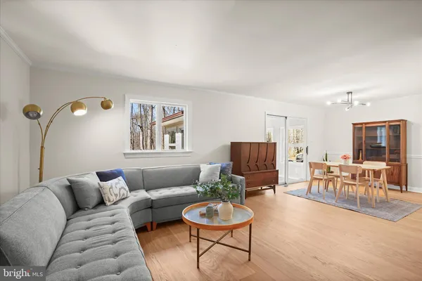 $750,000 | 320 Barker Lane, Bluemont, VA 20135