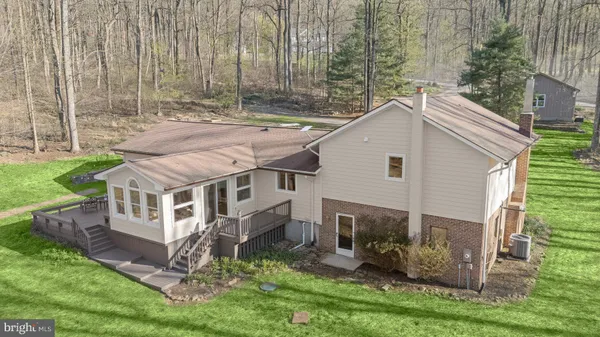 $750,000 | 320 Barker Lane, Bluemont, VA 20135