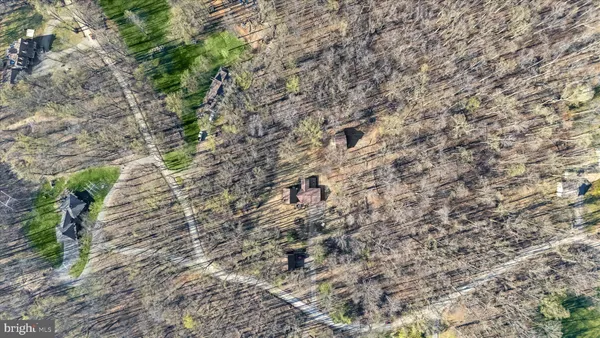 $750,000 | 320 Barker Lane, Bluemont, VA 20135