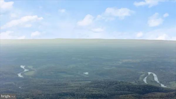 $750,000 | 320 Barker Lane, Bluemont, VA 20135