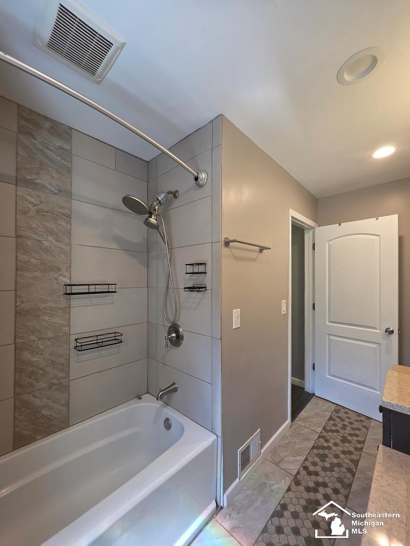 6772 Wells Road Petersburg, MI 49270 - Photo 10 of 26