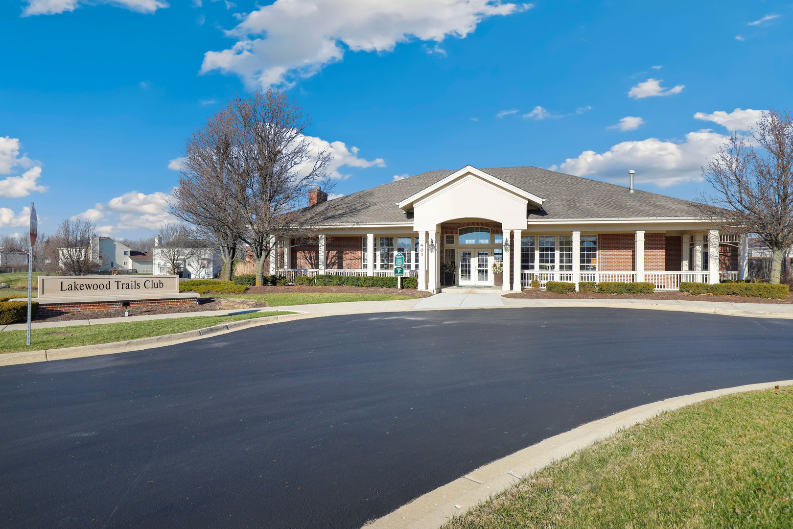 1441 Red Top Lane Minooka, IL 60447 - Photo 20 of 24 a front view of a house with a big yard