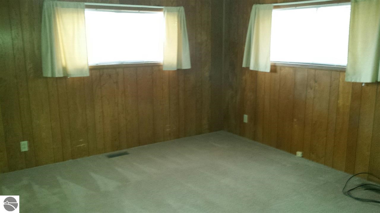 9420 East Blanchard Road Shepherd, MI 48883 - Photo 7 of 14 1792368-6.JPG