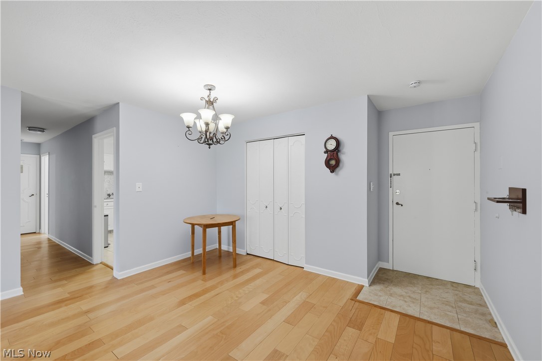 3167 Linden Road, Unit 201 Rocky River, OH 44116 - Photo 6 of 23