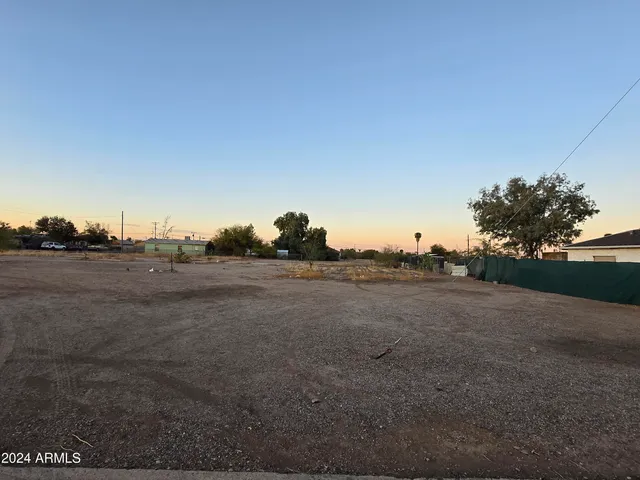 $16,000 | 216 West 2nd Place, Unit 24, Eloy, AZ 85131