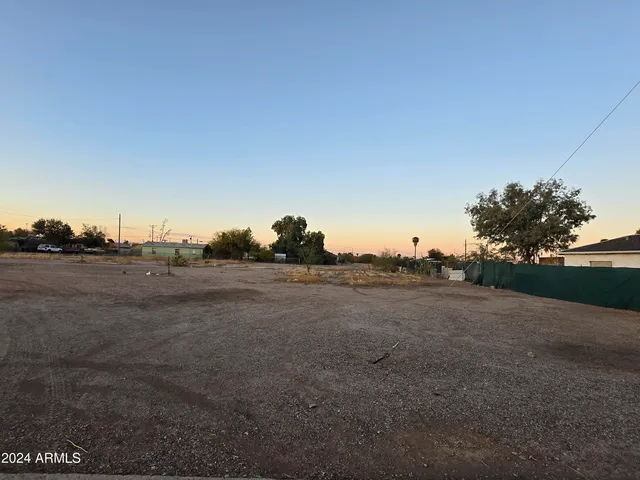 $16,000 | 216 West 2nd Place, Unit 24, Eloy, AZ 85131