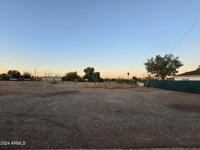 $16,000 | 216 West 2nd Place, Unit 24, Eloy, AZ 85131