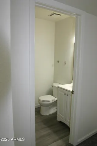 $1,595 | 860 East Brown Road, Unit 6, Mesa, AZ 85203