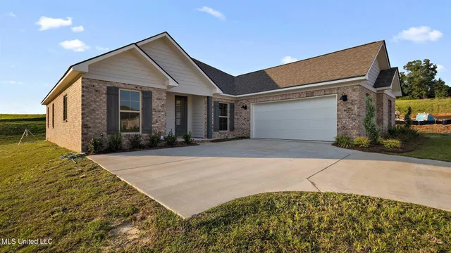 $377,900 | 327 Cornerstone Crossing, Brandon, MS 39042