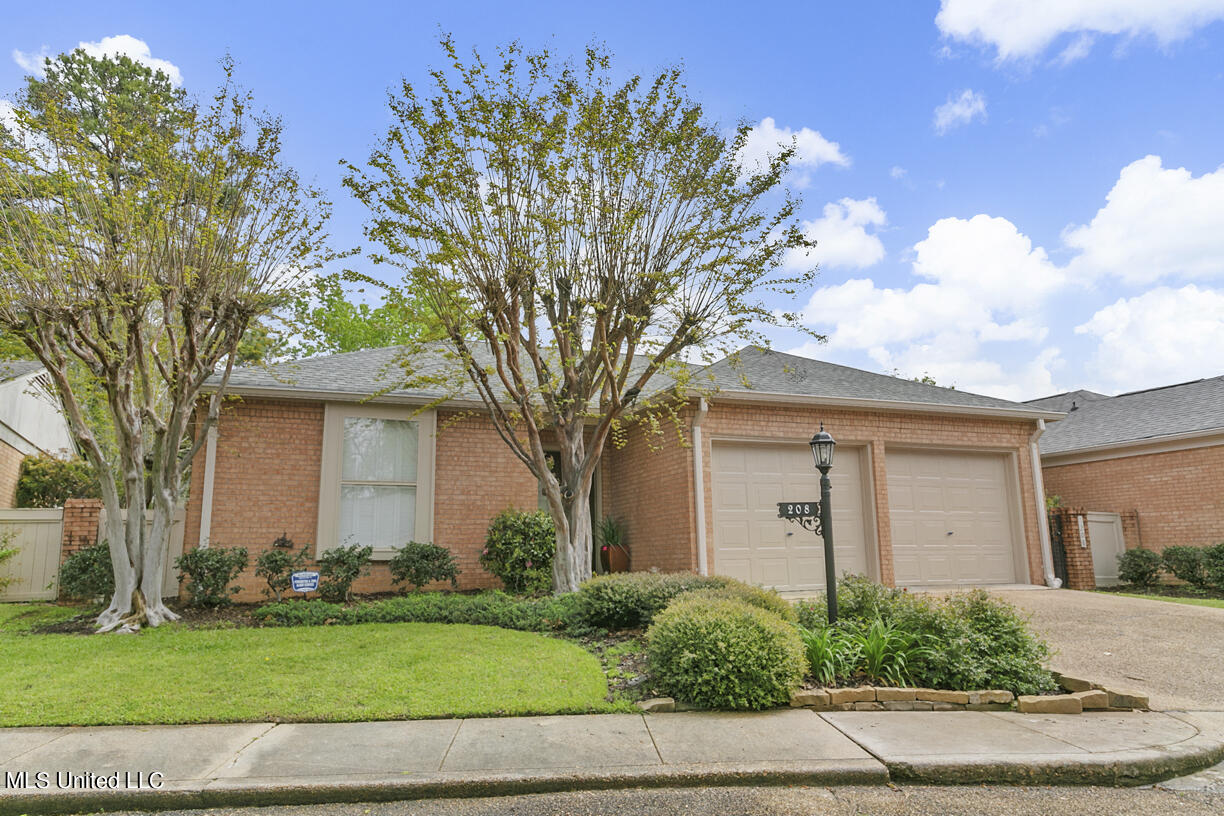 208 Park Lane final-1