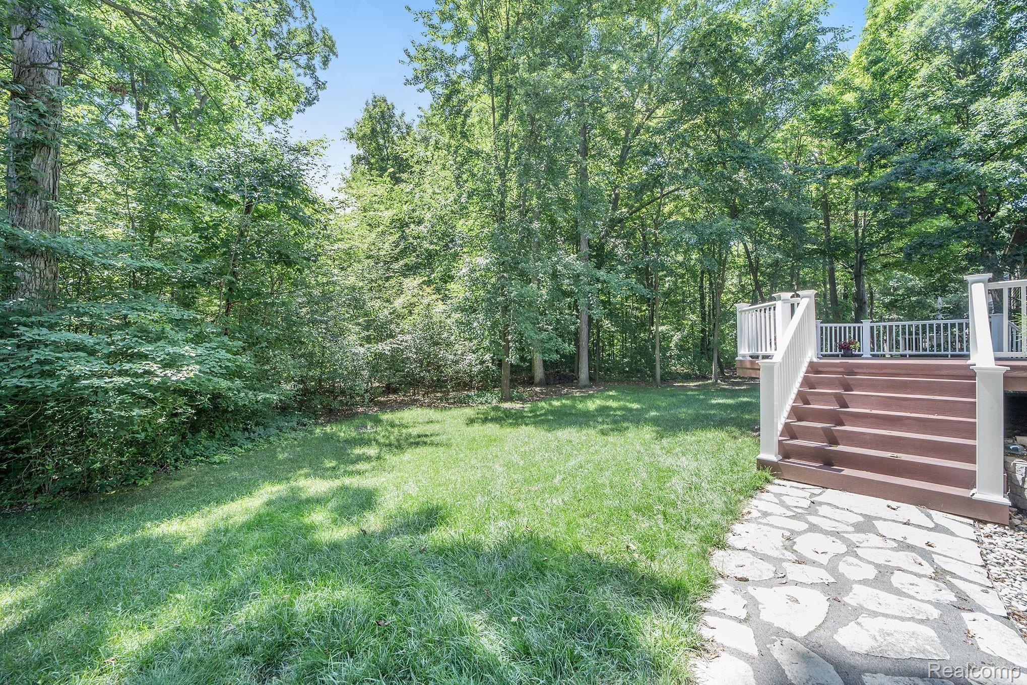 697 Lake Ridge Road Rochester, MI 48307 - Photo 39 of 42 017A2383.jpg