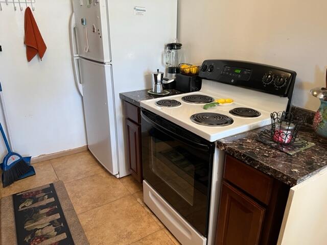 2007 Guildford East Boca Raton, FL 33434 - Photo 7 of 20 IMG_1433