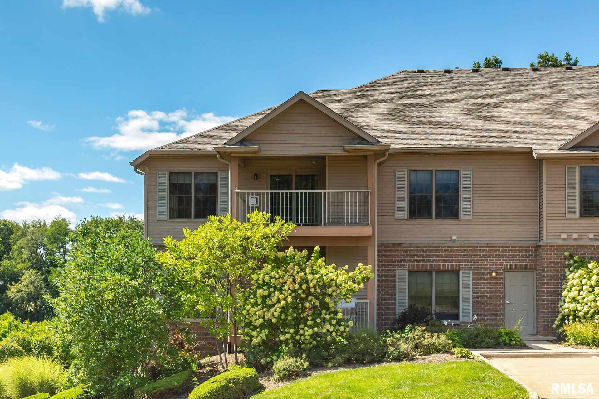 1237 East Kimberly Road Bettendorf, IA 52722 - Photo 4 of 20 Gallery Image 4