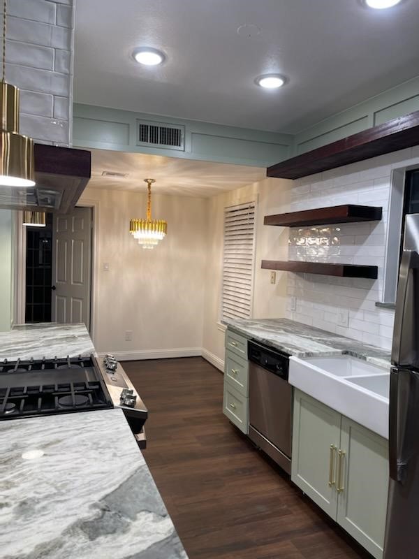 142 2nd Street Sugar Land, TX 77498 - Photo 2 of 9