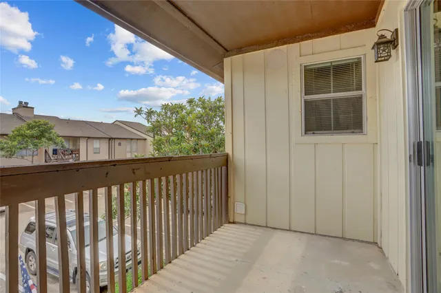 $99,500 | 1500 Bay Area Boulevard, Unit 433, Houston, TX 77058