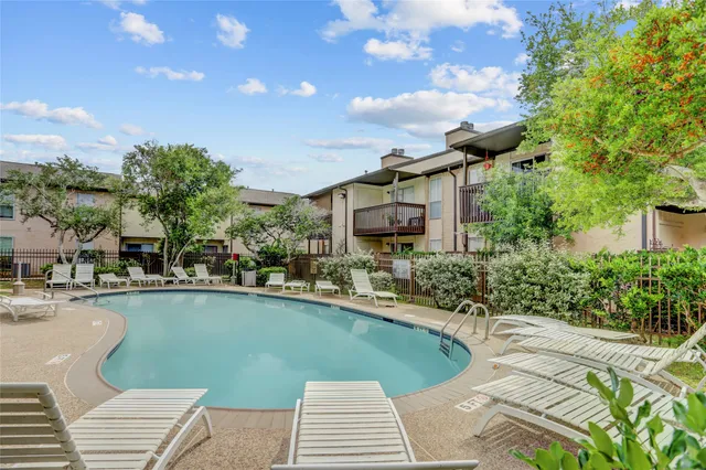 $99,500 | 1500 Bay Area Boulevard, Unit 433, Houston, TX 77058