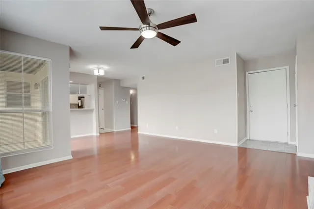 $99,500 | 1500 Bay Area Boulevard, Unit 433, Houston, TX 77058