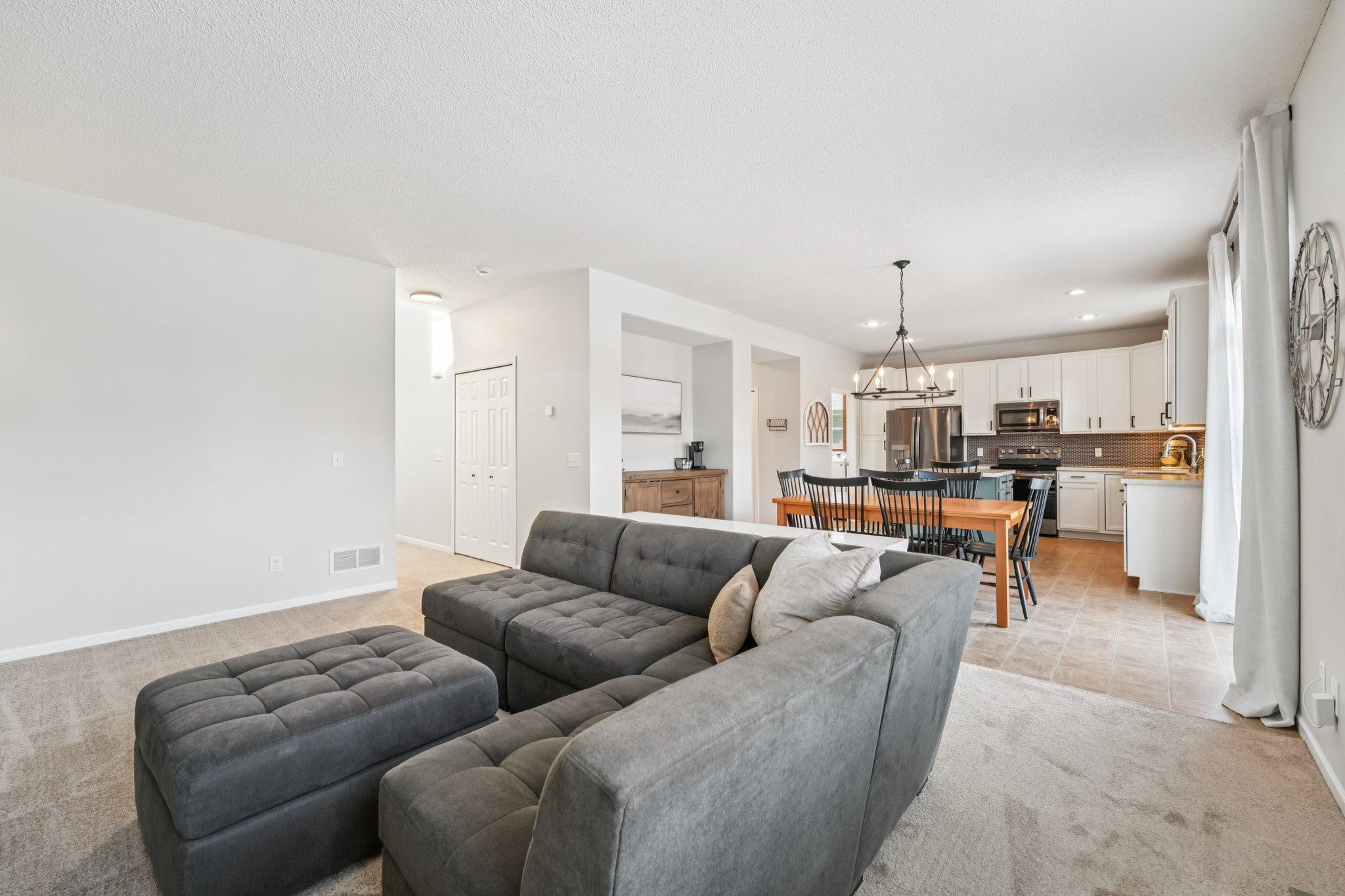 1791 Rye Court Shakopee, MN 55379 - Photo 5 of 47