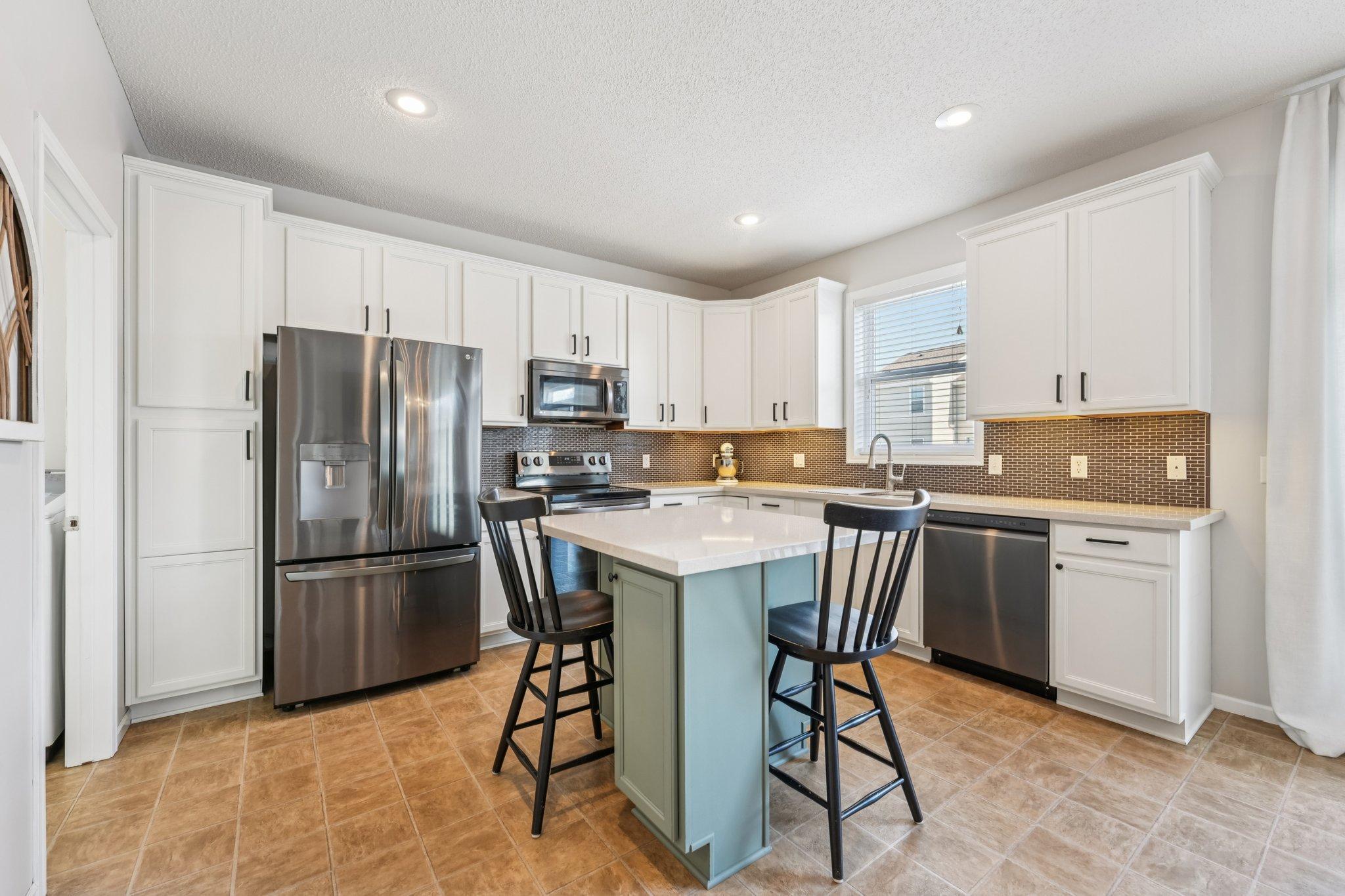 1791 Rye Court Shakopee, MN 55379 - Photo 9 of 47