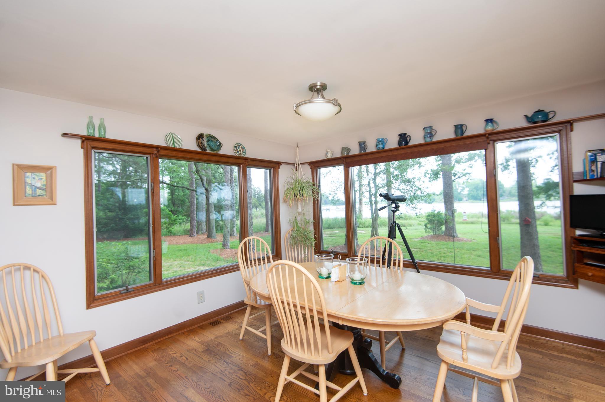 1701 Perseus Road Cambridge, MD 21613 - Photo 13 of 85 breakfast area