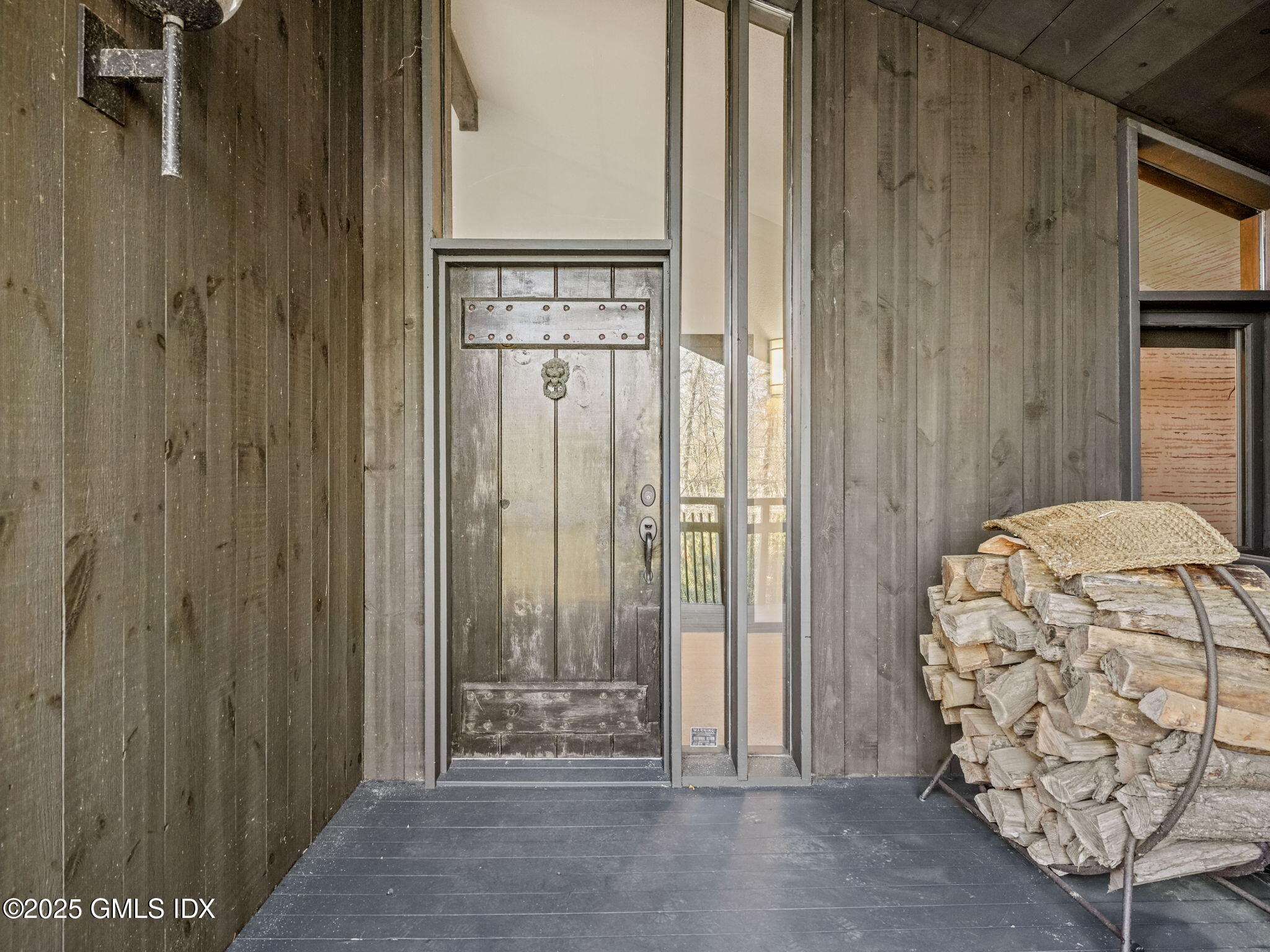 43-web-or-mls-484-cognewaugh-rd